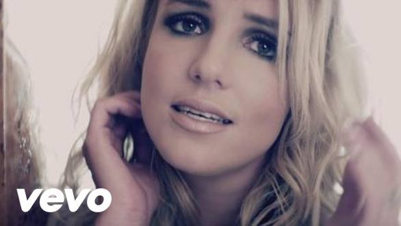 Britney Spears - Criminal - YouTube