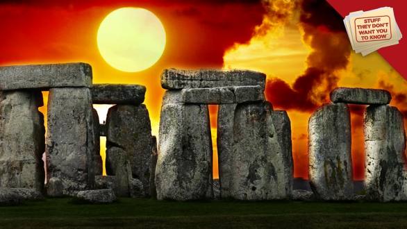 The Secrets of Stonehenge - YouTube