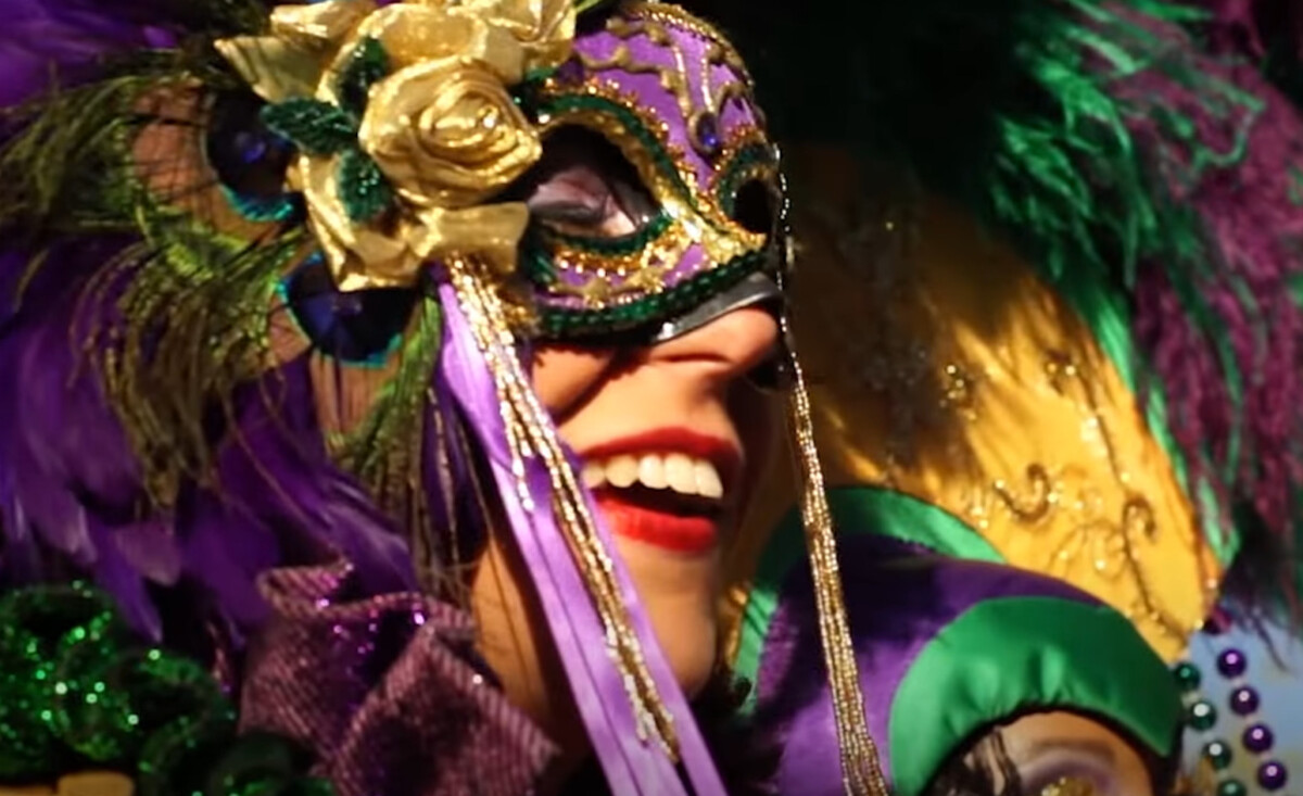 Mardi Gras' History in New Orleans HD - YouTube