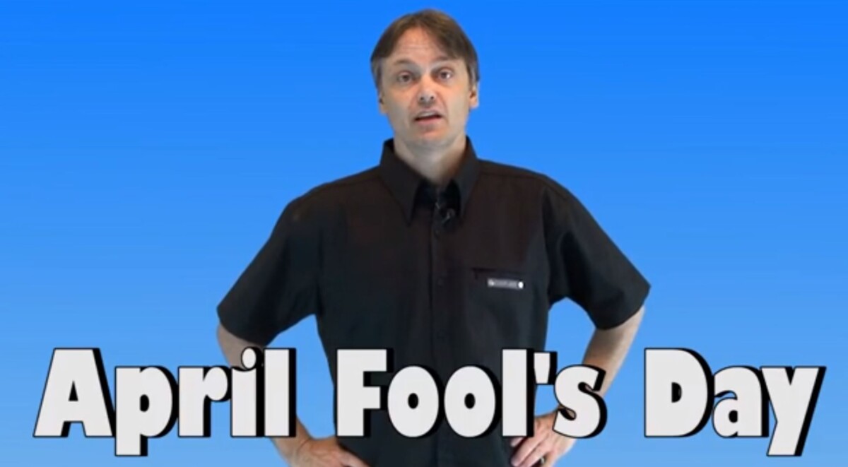 English Lessons: Days on the Calendar: April Fool's Day - YouTube