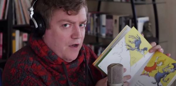 Man skillfully raps Dr. Seuss rhymes over Dr. Dre beats in a must-see mashup