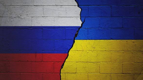 War in Ukraine: What's happening there? - CBBC Newsround (1:30)